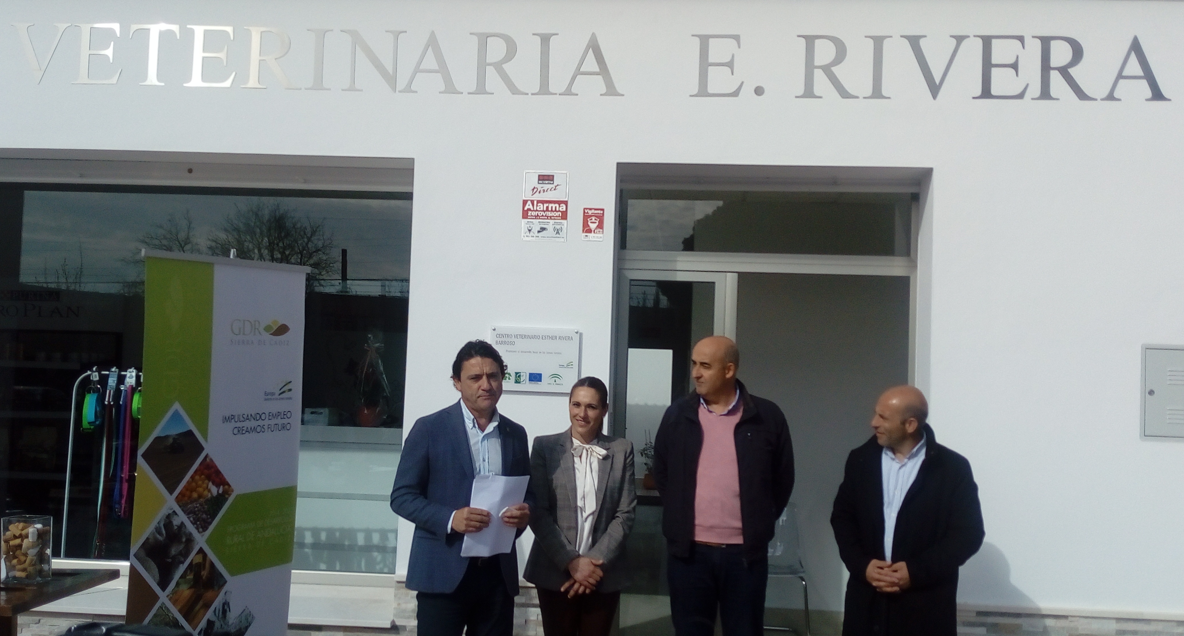 INAUGURACIÓN CLÍNICA VETERINARIA “ESTHER RIVERA”