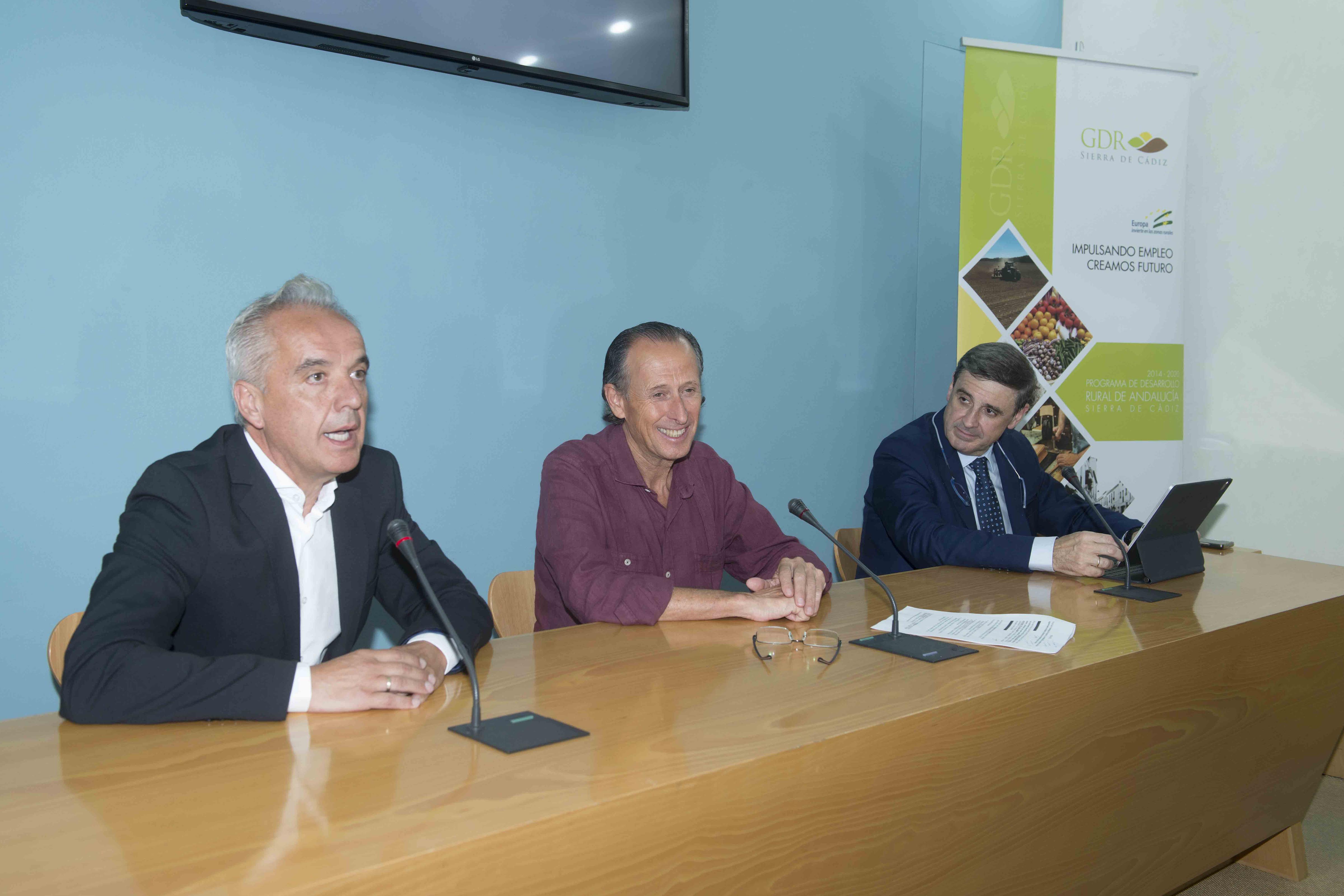 Participación en la Estrategia para la creación de experiencias turísticas vinculadas con el sector primario